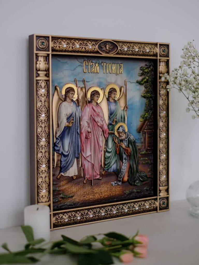 икона Святой Троицы - работа мастерской Ивана Богомаза
